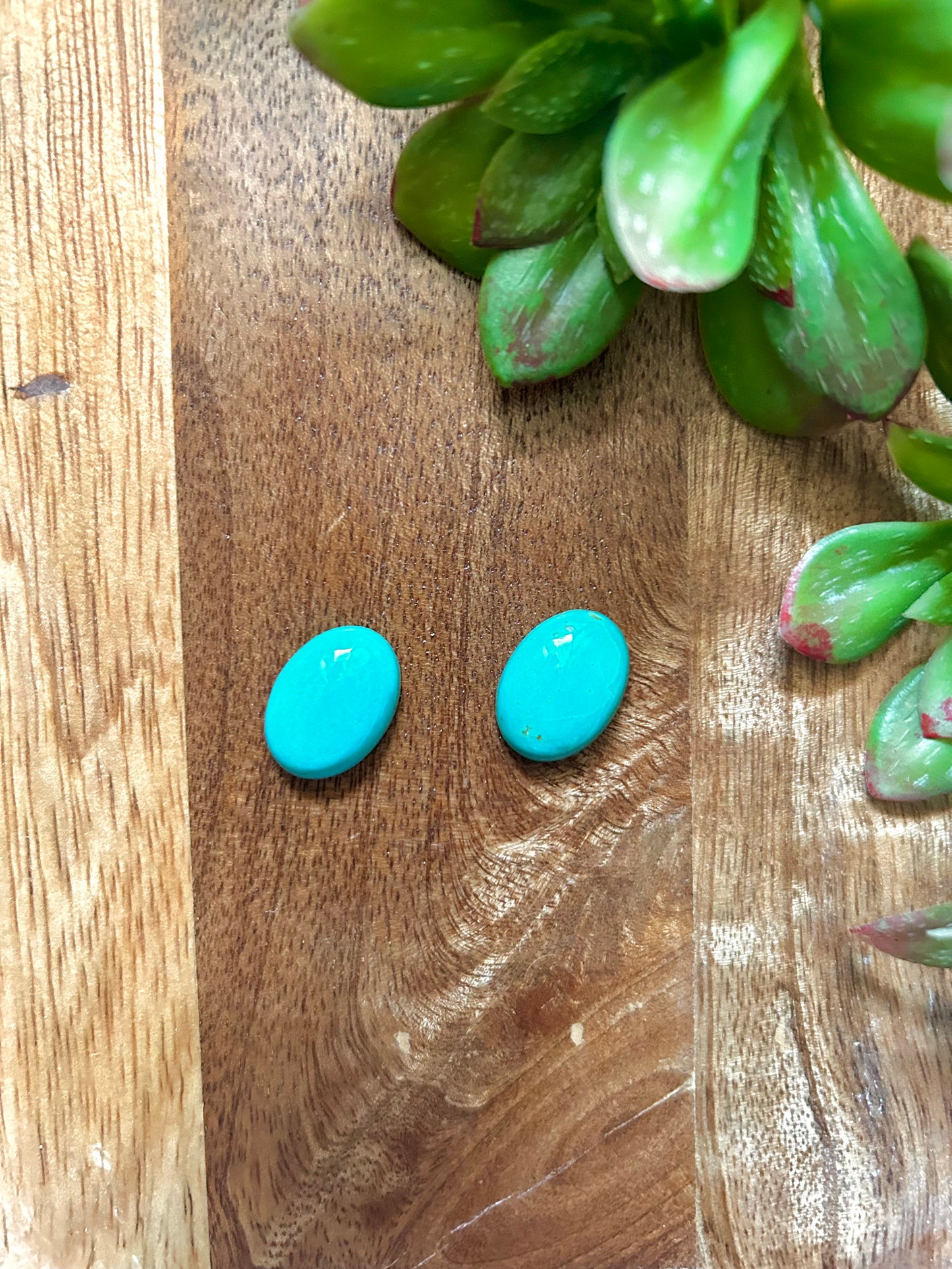 Kingman Turquoise Cabs