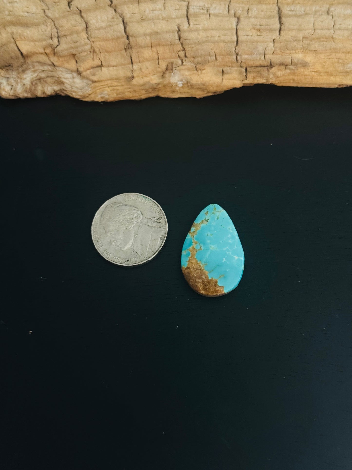 Mine 8 Turquoise Cab