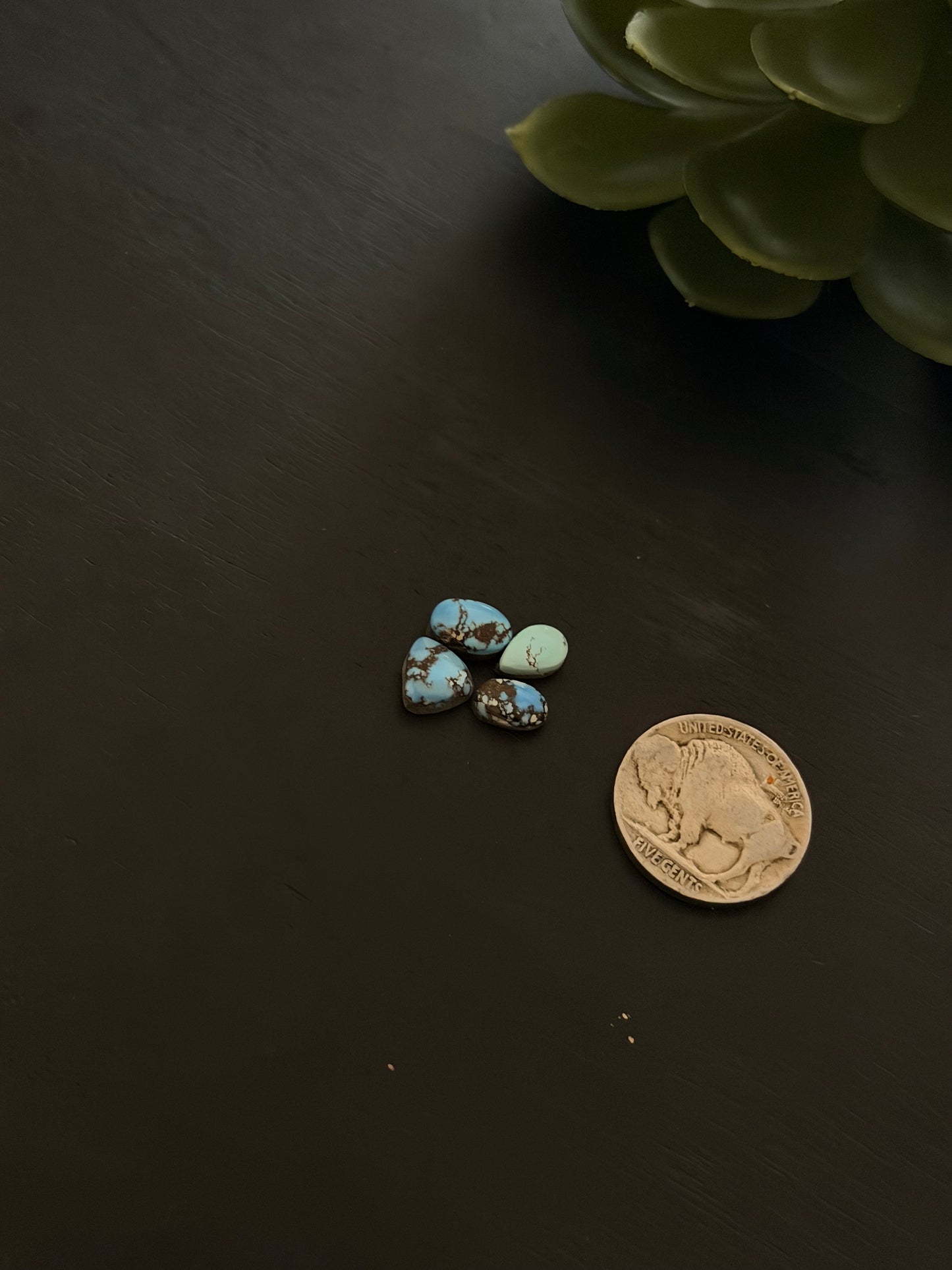 Golden Hills Turquoise Cabs