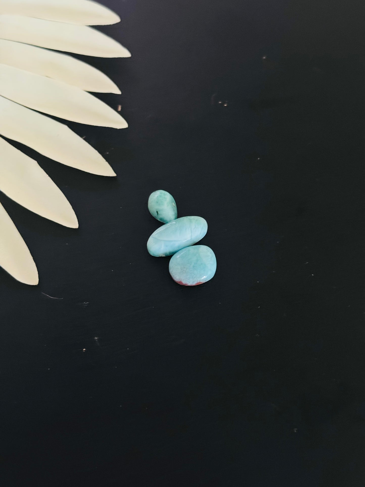 Larimar Cabs
