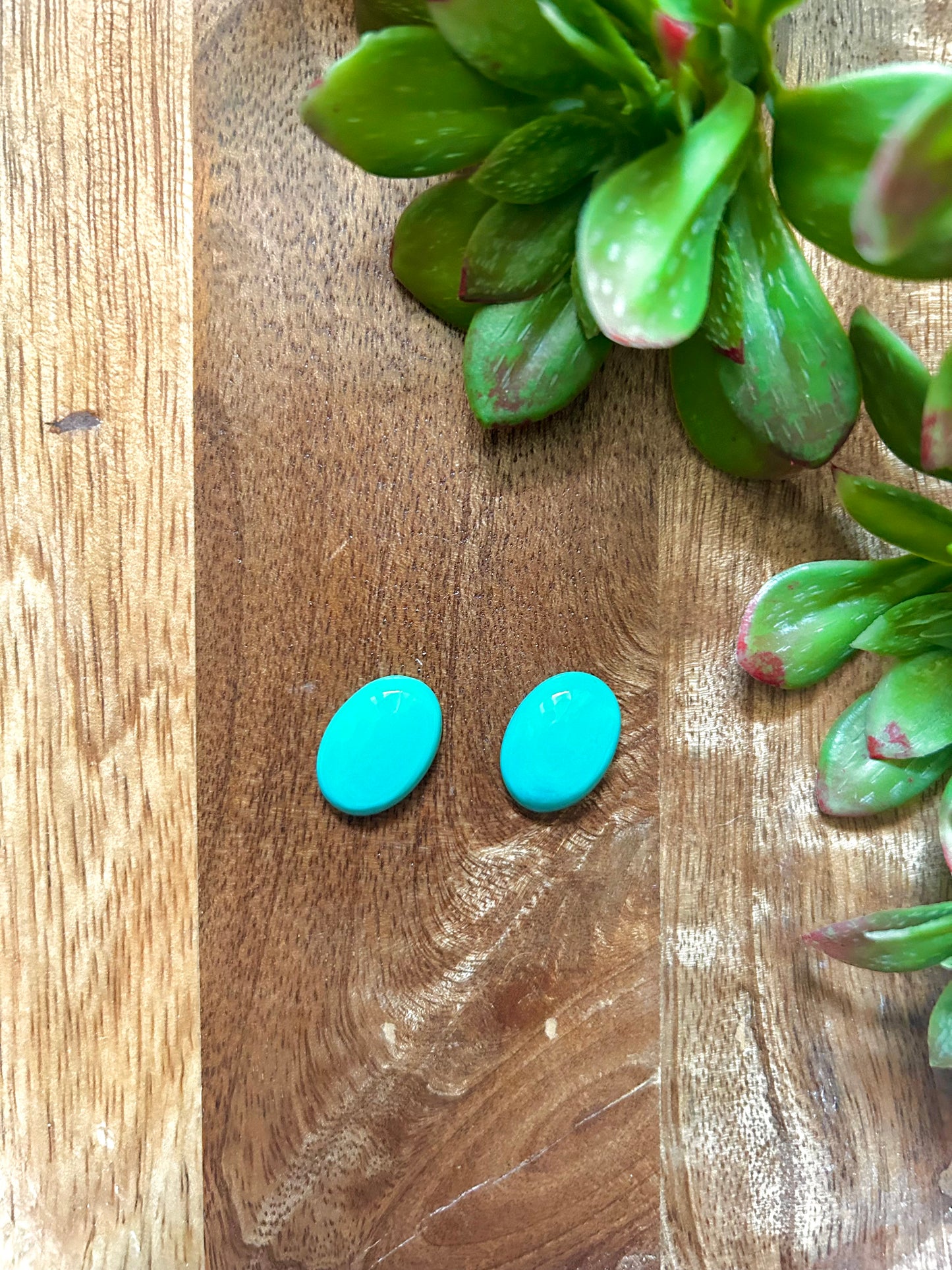 Kingman Turquoise Cabs