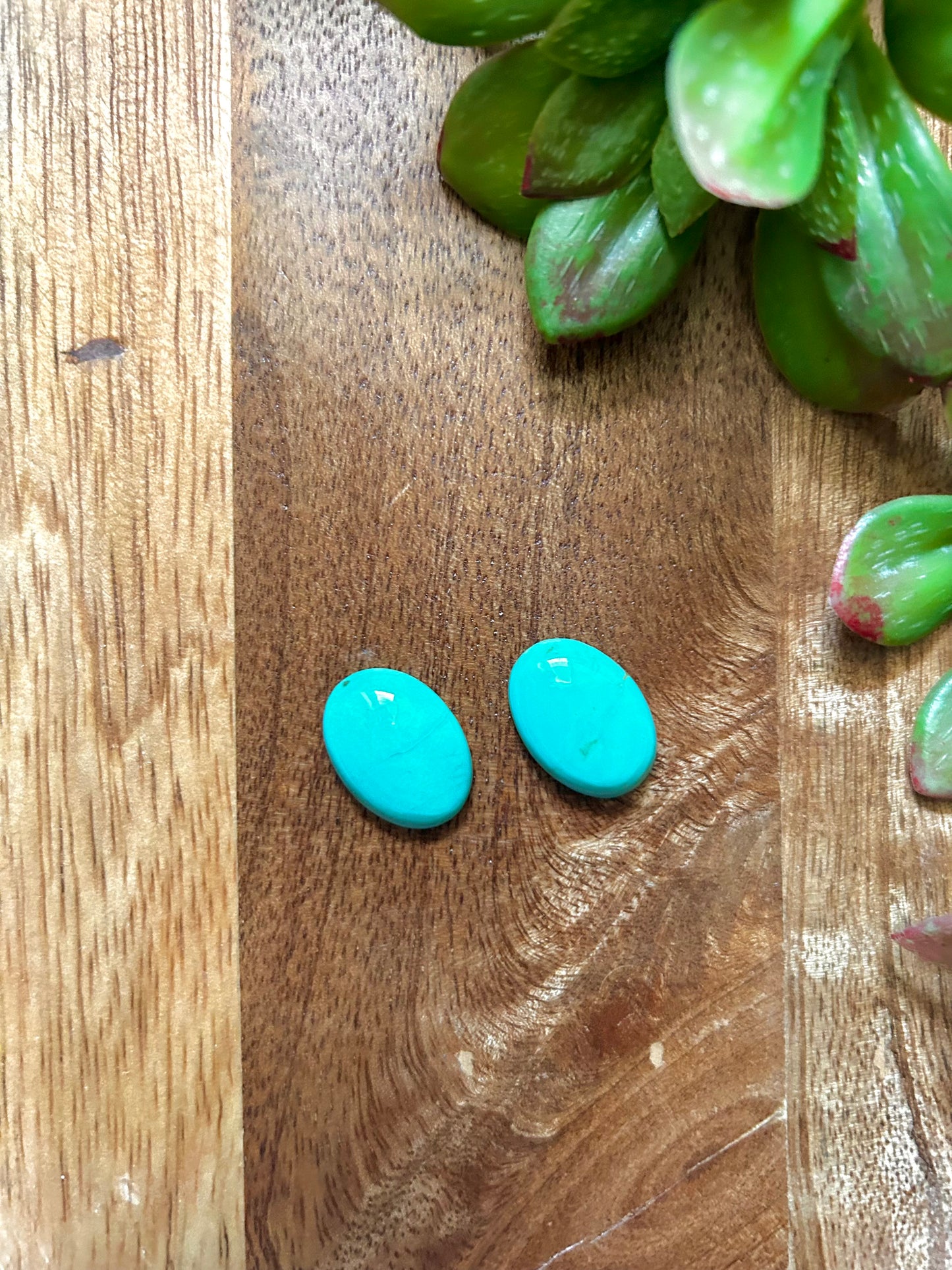 Kingman Turquoise Cabs