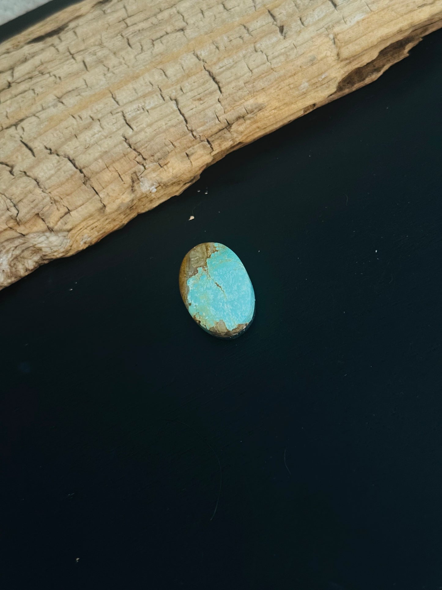 Mine 8 Turquoise Cab