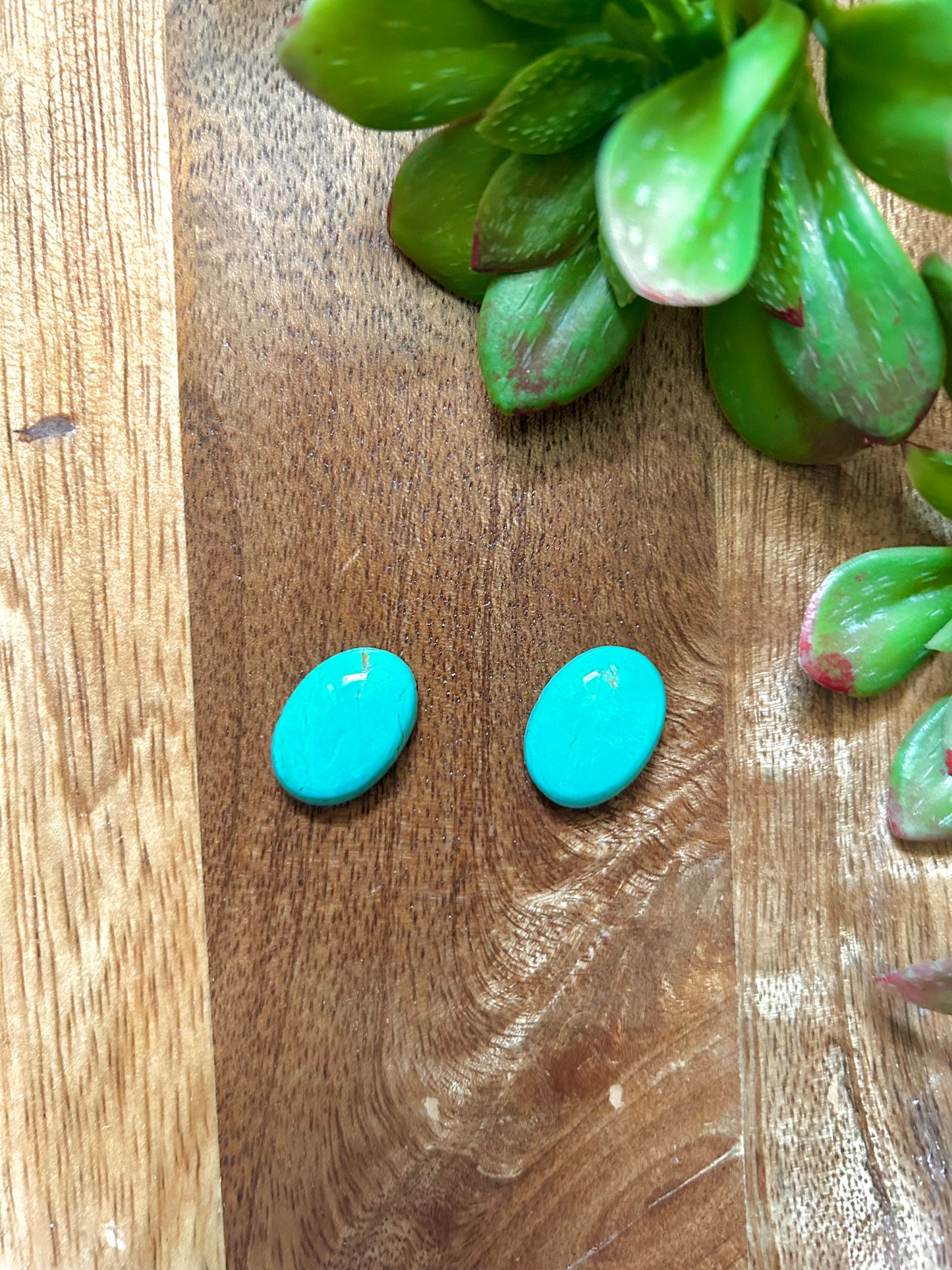 Kingman Turquoise Cabs