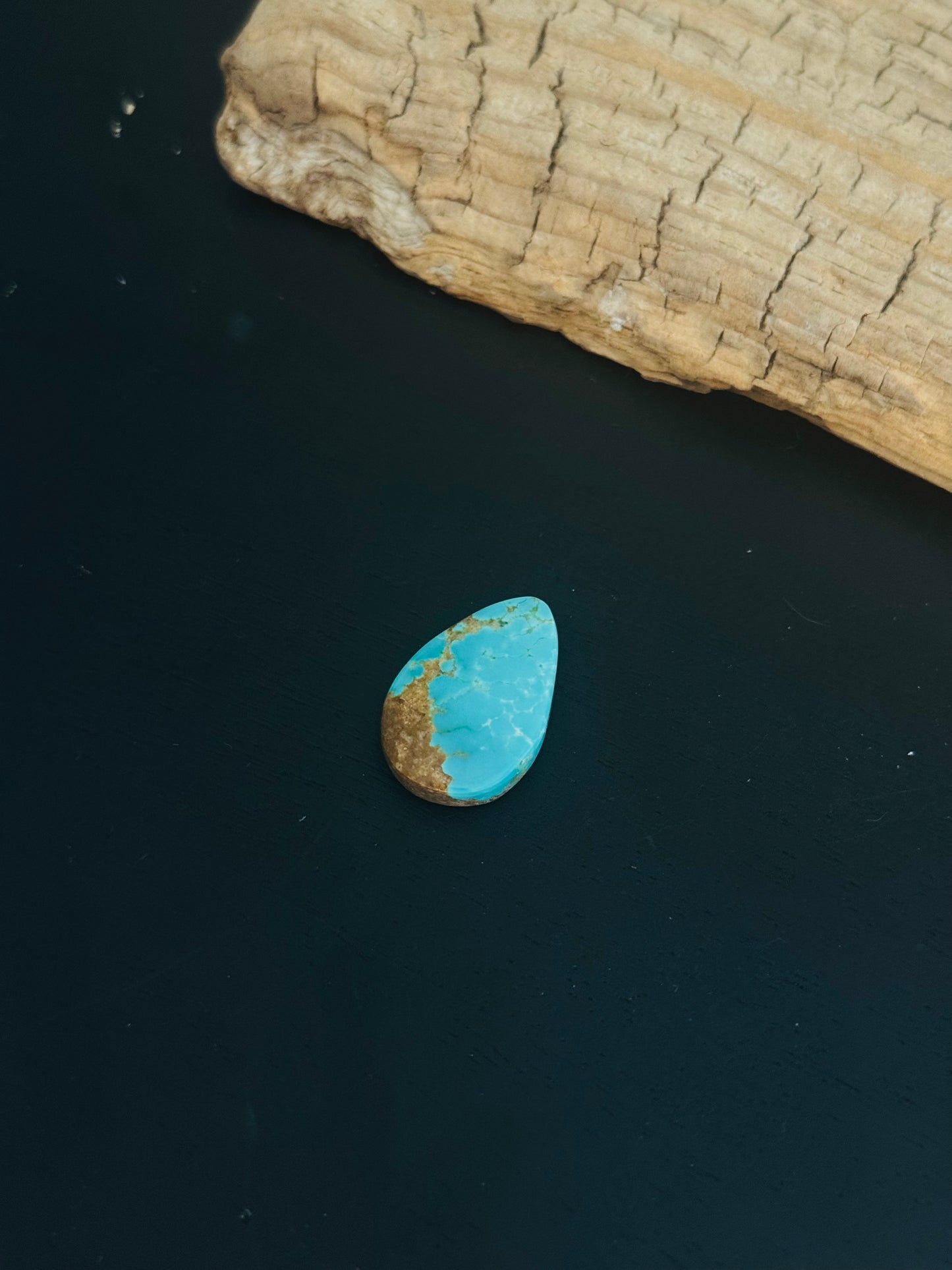Mine 8 Turquoise Cab