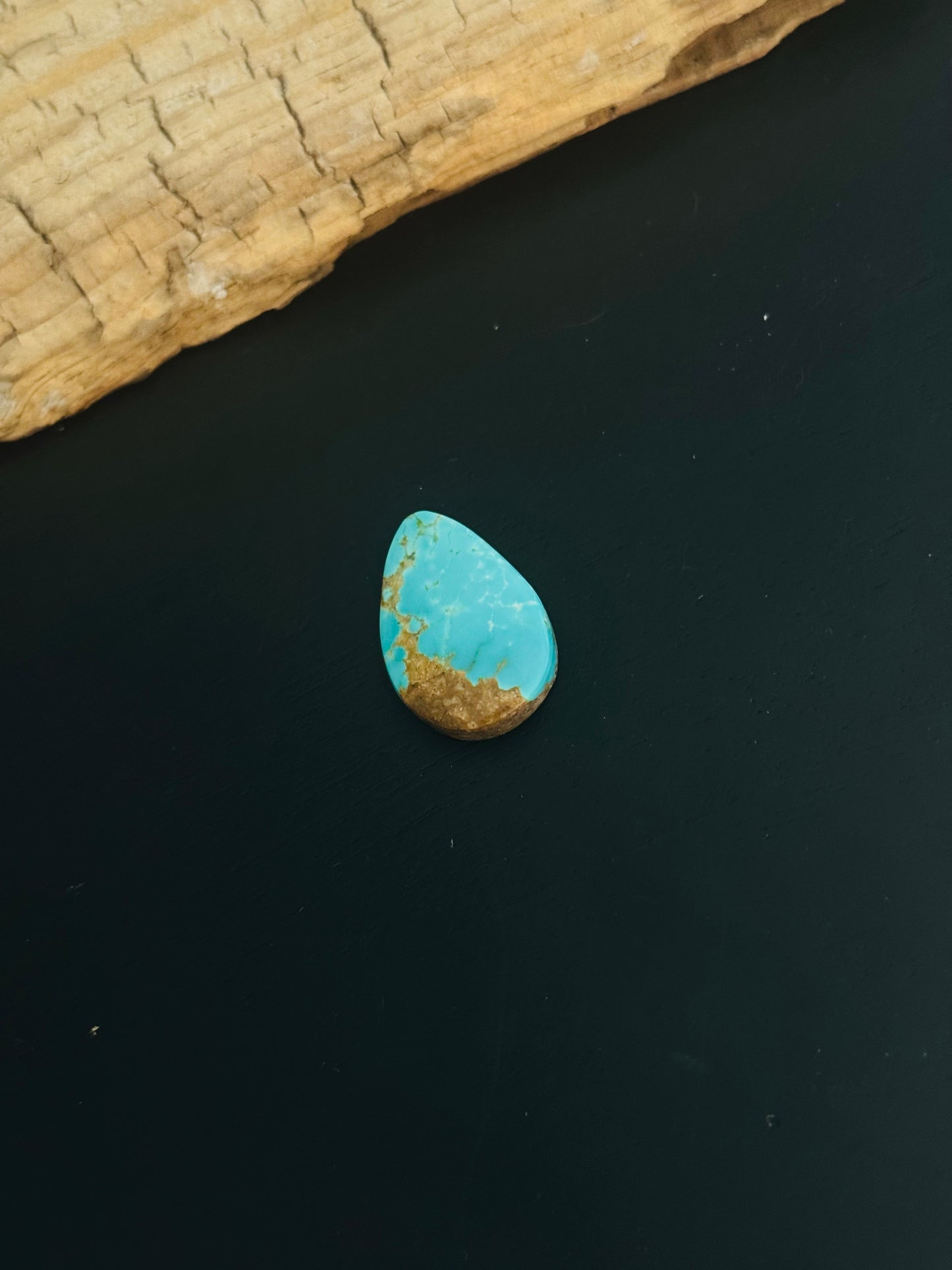 Mine 8 Turquoise Cab