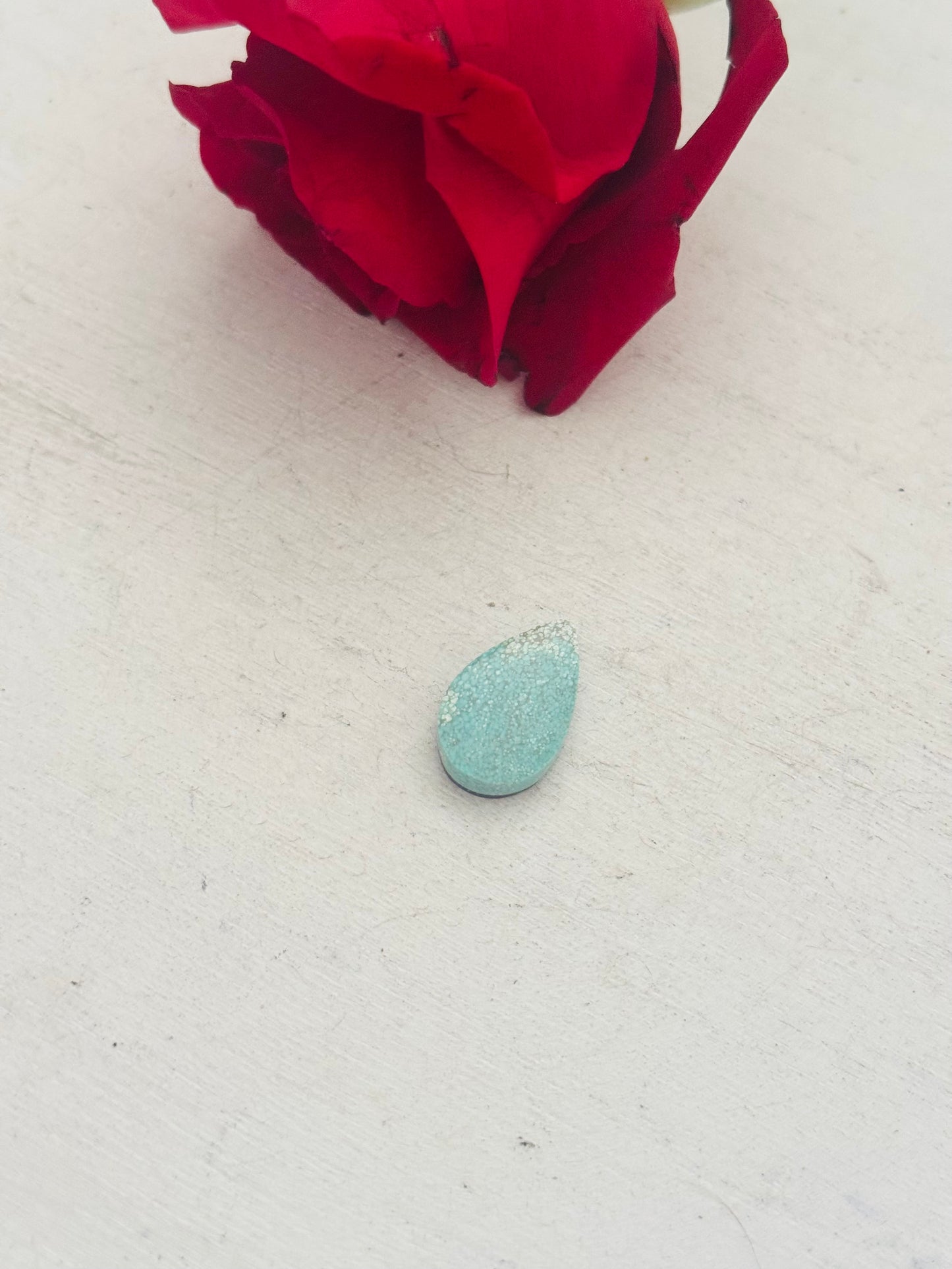 Number 8 Turquoise Cab