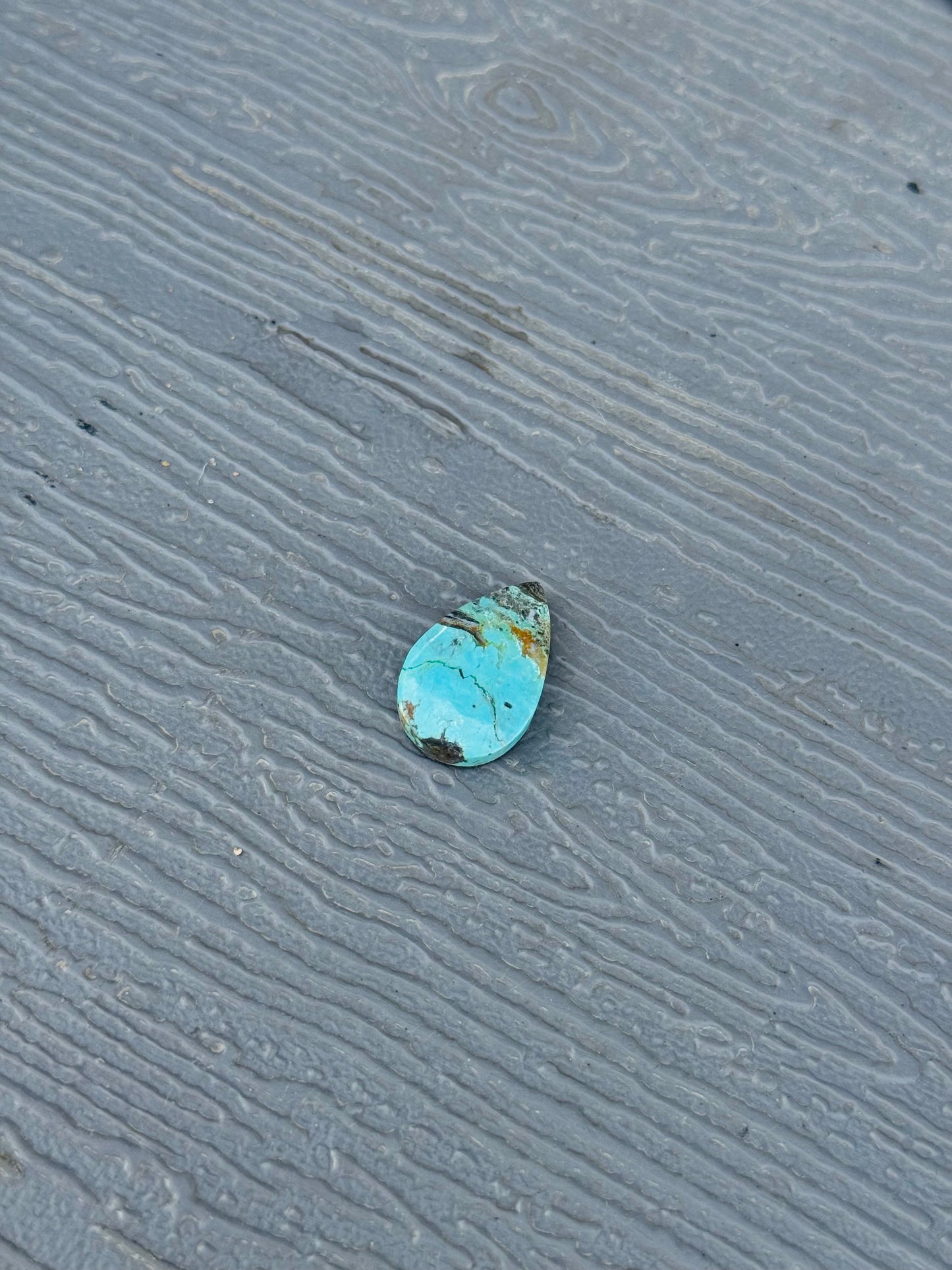 Number 8 Turquoise Cab