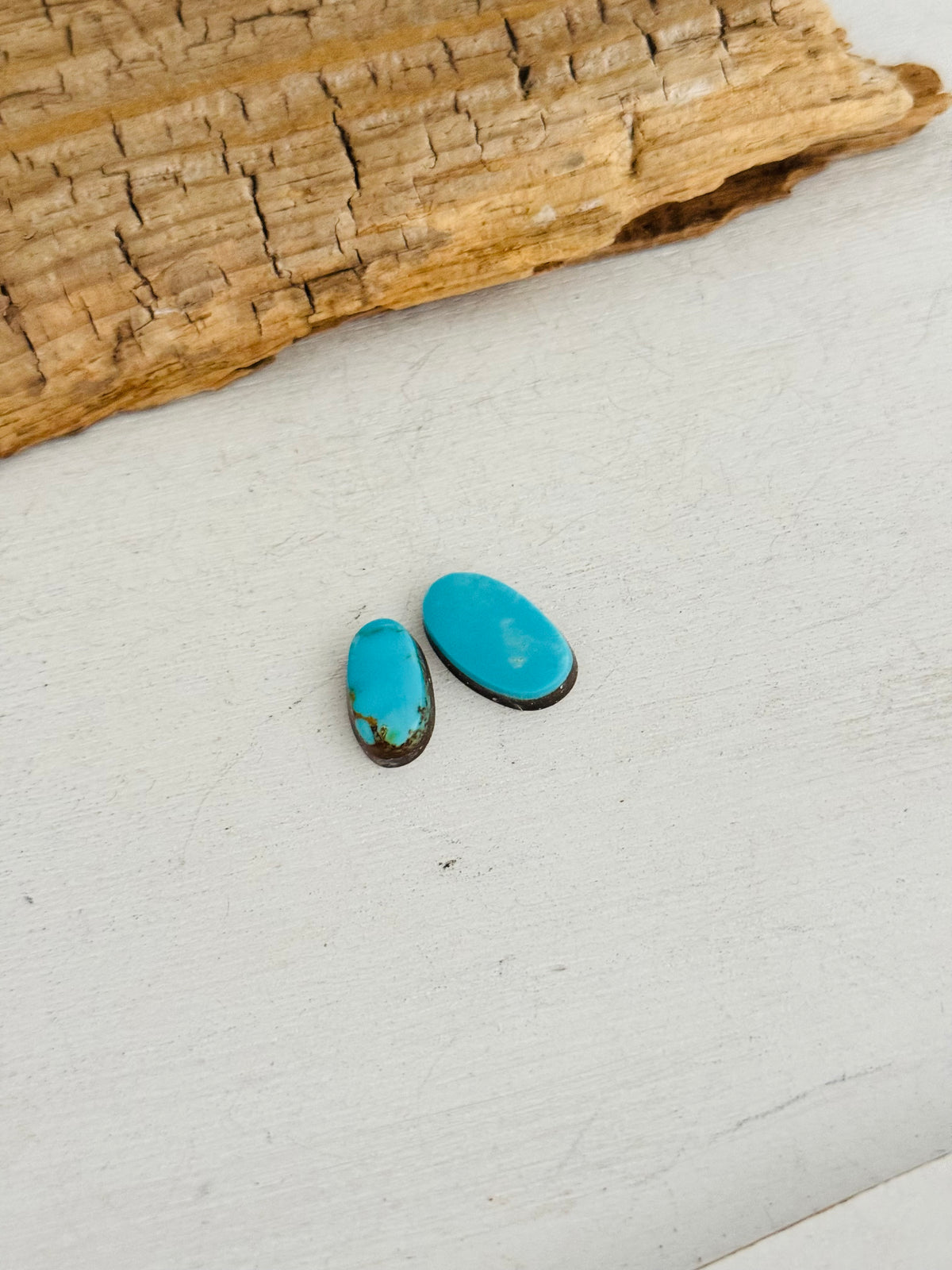 Natural Kings Manassa Turquoise Cabs