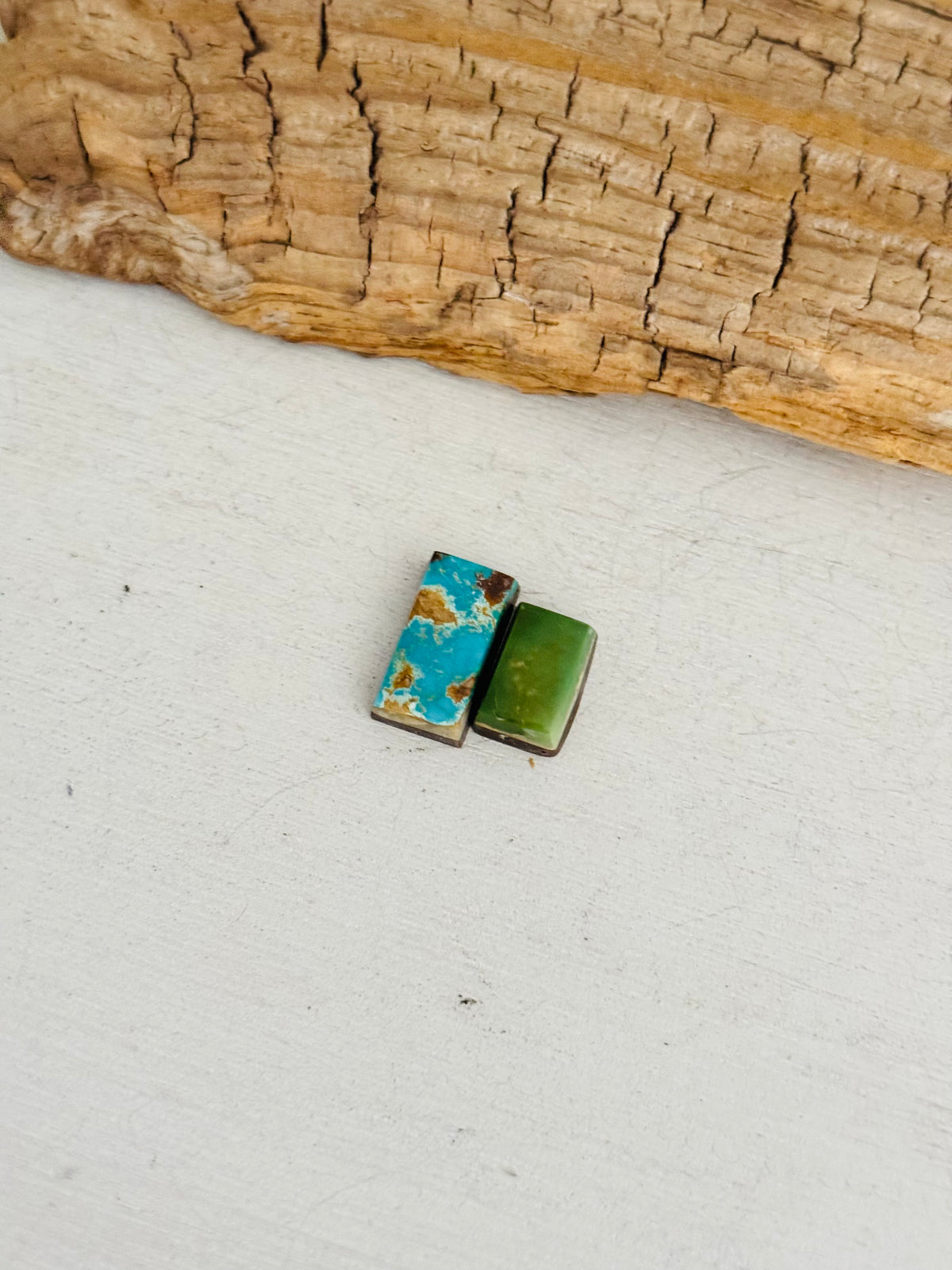 Natural Kings Manassa Turquoise Cabs