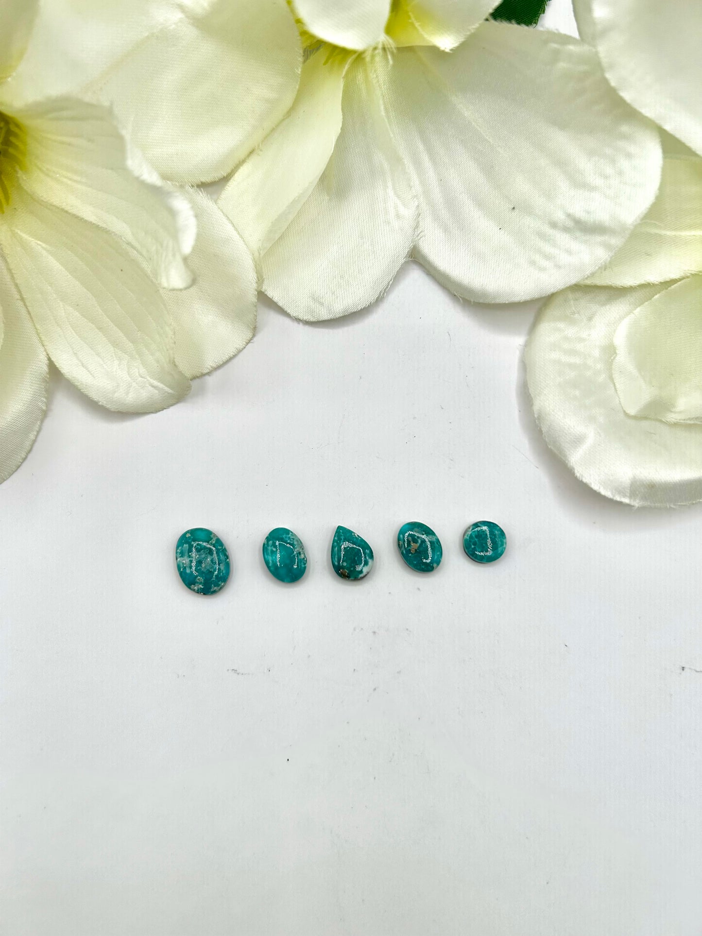 White Water Turquoise Cabs