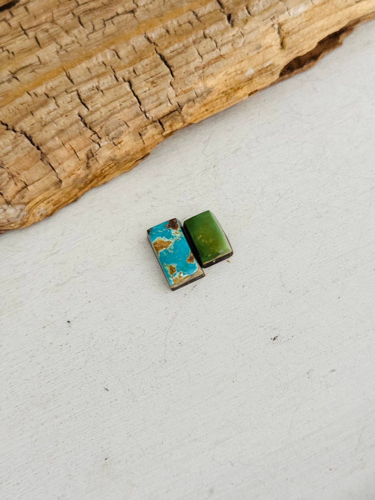 Natural Kings Manassa Turquoise Cabs