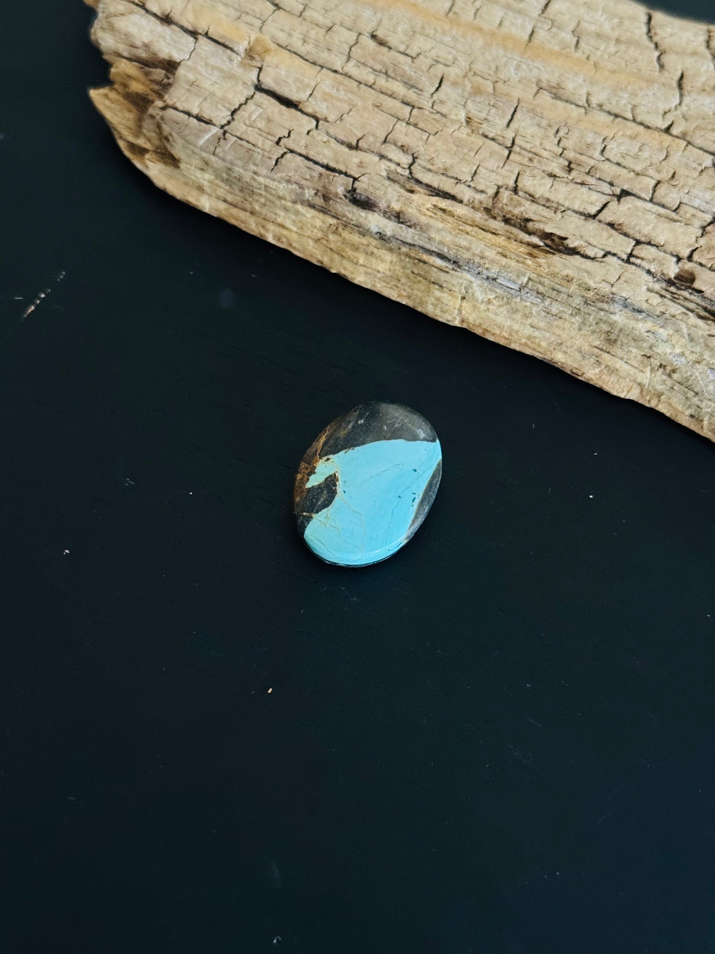 Mine 8 Turquoise Cab