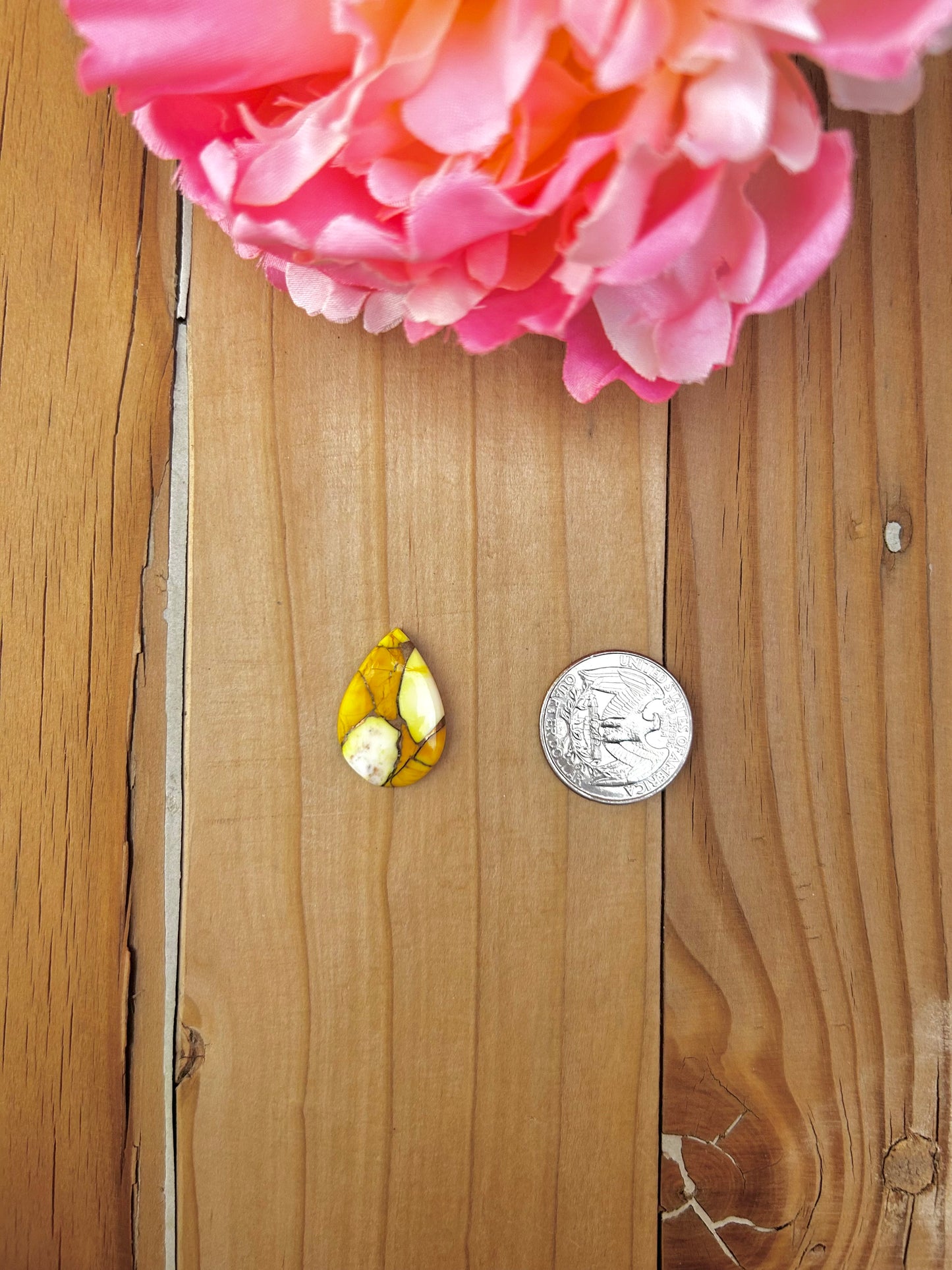 Honey Dahlia Cab